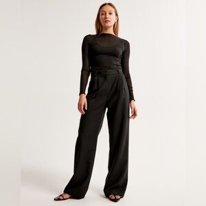 Abercrombie and Fitch - A&F Sloane Tailored Pant- Size 25/0R- Black